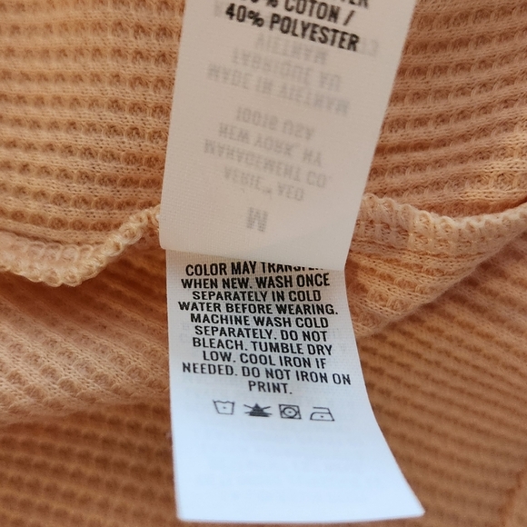 Aerie Peach Short Sleeve Women's Crop Top - Picture 6 of 6